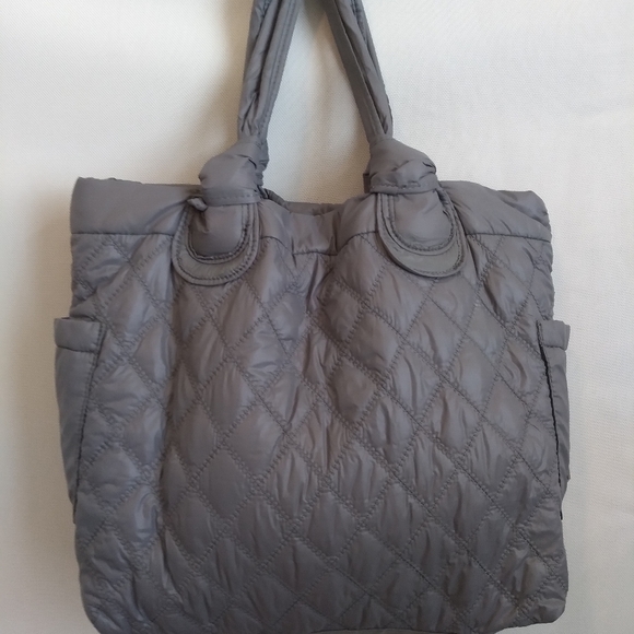 Lulus Handbags - LuLu Quilted Sport Bag